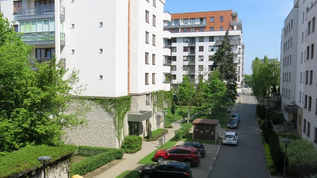 Vitalia Apart Rooms Bobrowiecka 바르샤바