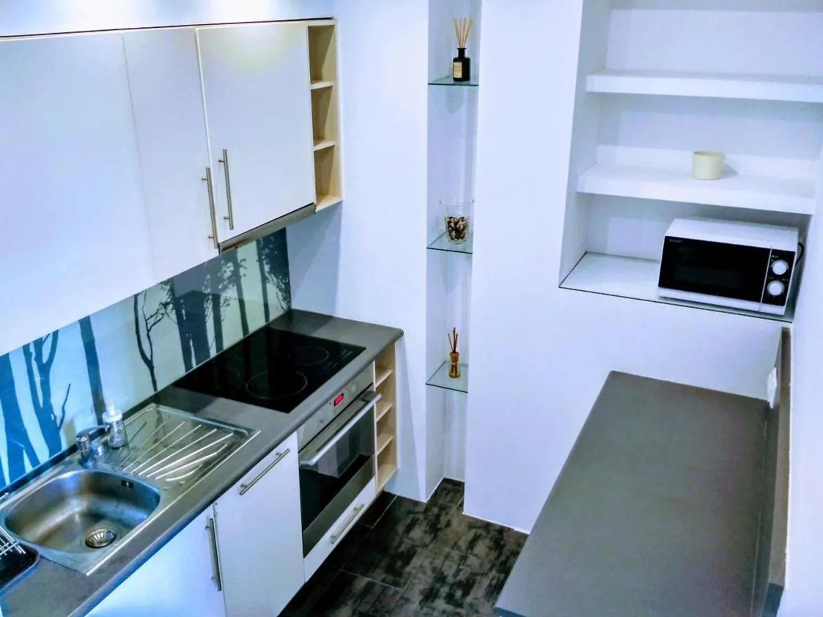 Vitalia Apart Rooms Bobrowiecka 바르샤바